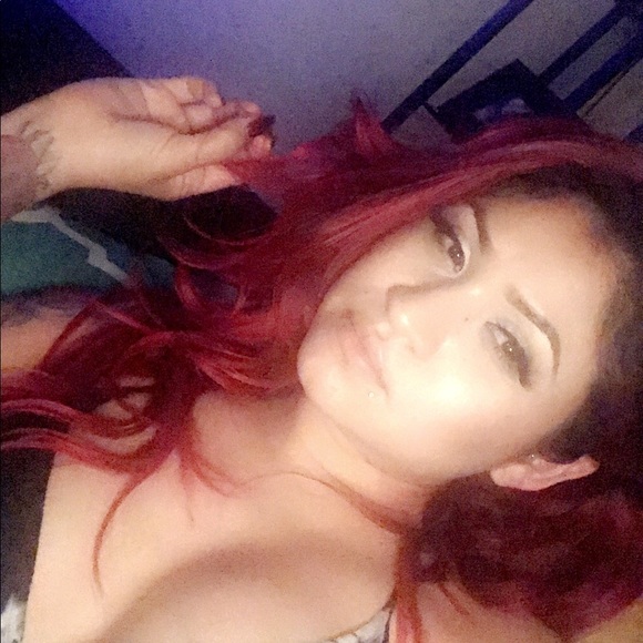 Meet your Posher, Lorena - Picture 1 of 1